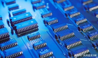 計算機領域18個熱門專業 就業前景與選擇指南